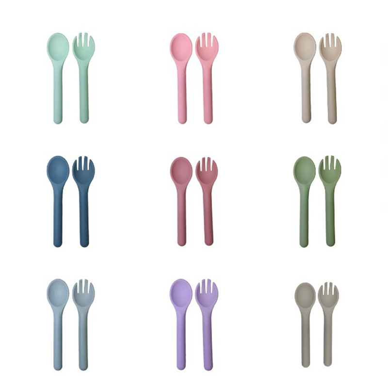 Cuchara de Silicona para Bebés Recién Nacidos, 14*3.5cm, Grado Alimenticio con Punta Suave image 2