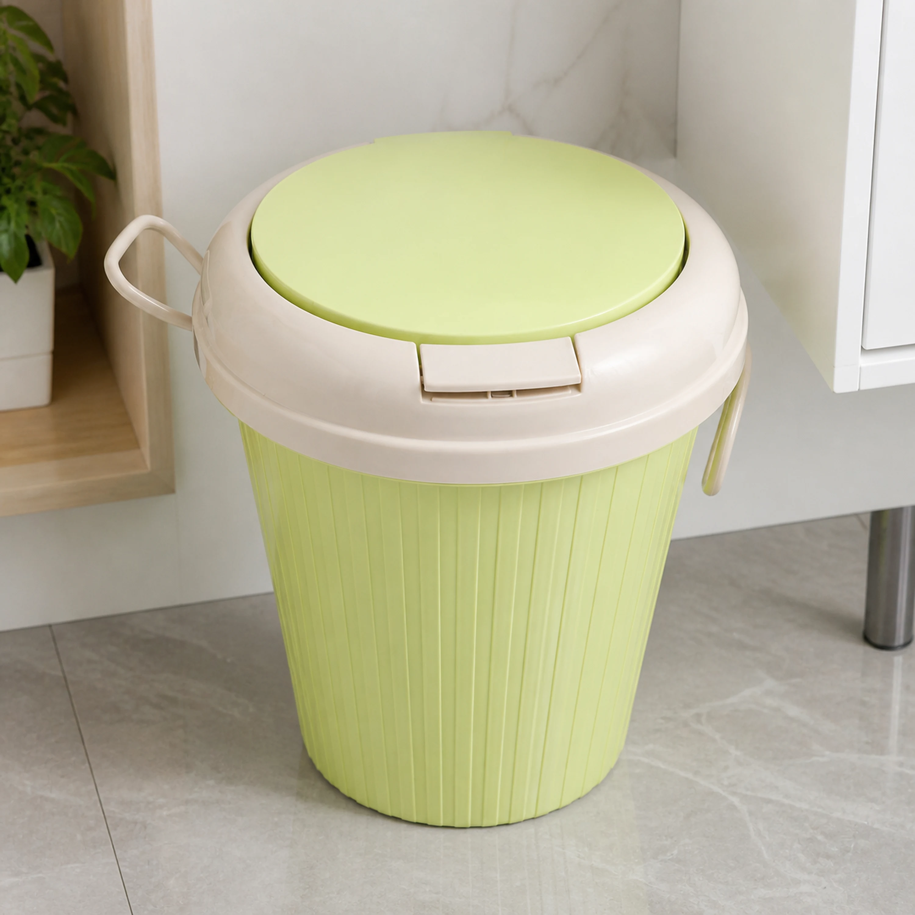 Cubo de Basura 24*31*19cm de Plástico